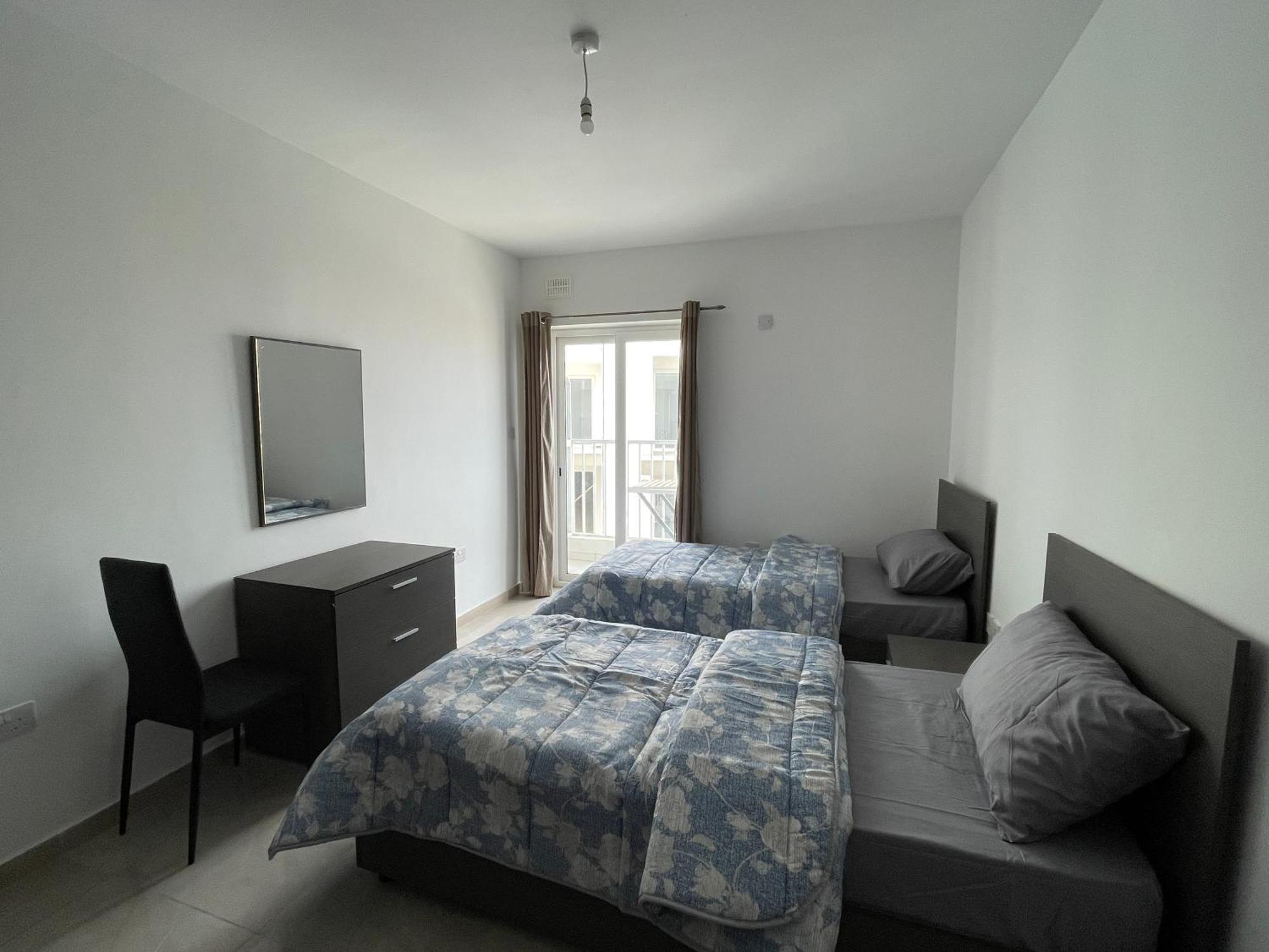 R3 Rn Retreat Apartment St. Paul's Bay Exterior photo